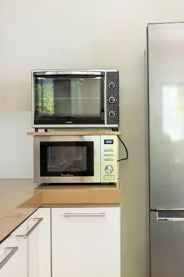 Luxe Apt With Parking & Garden In Wilrijk Antverpy Apartmán